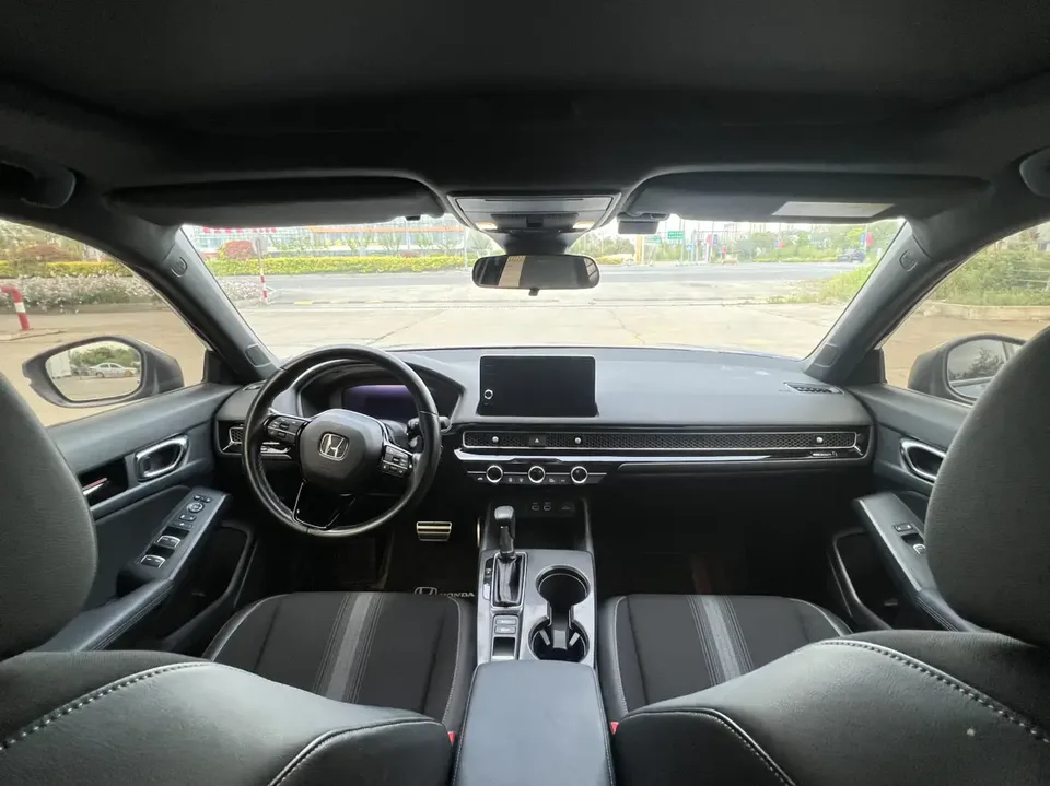 Honda CIVIC 2022 Civic 240TURBO CVT Ignition Edition 2022 — миниатюра 3