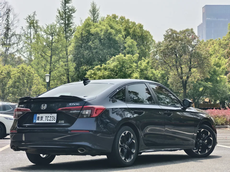 Honda CIVIC 2022 Civic 240TURBO CVT Ignition Edition 2023 — миниатюра 2