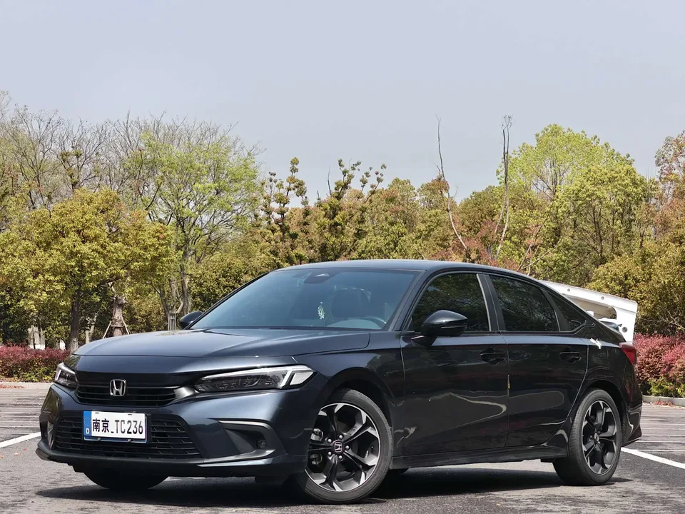 Honda CIVIC 2023