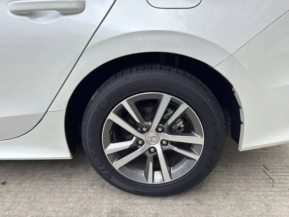 Honda CIVIC Civic 240TURBO CVT Power Edition 2024 — миниатюра 3