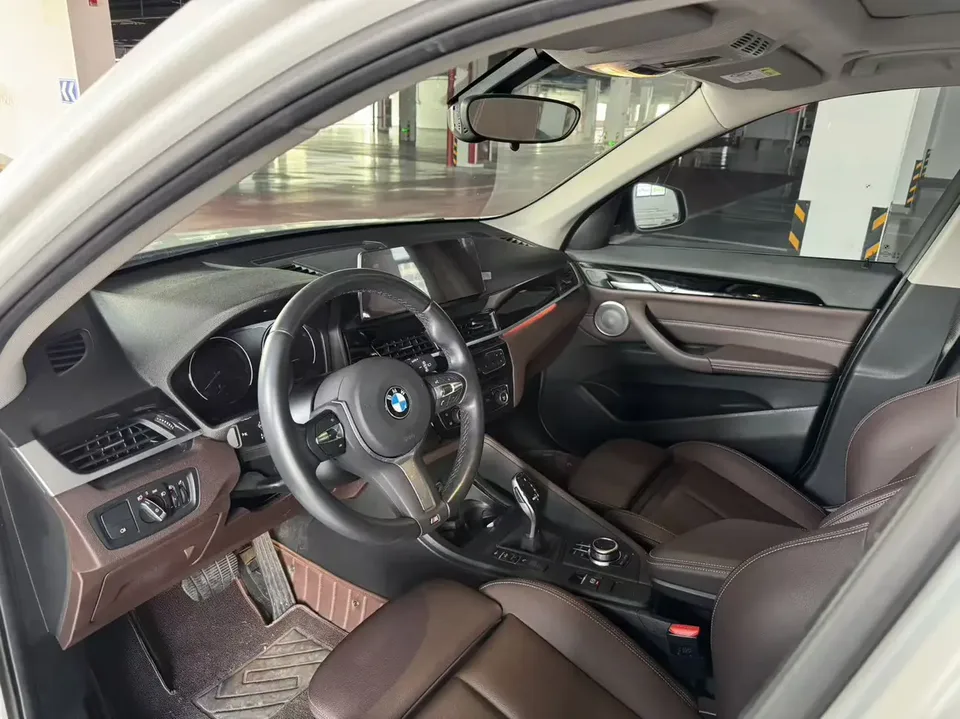 BMW X1 X1 2022 BMW X1 2022 sDrive25Li Leading Edition 2023 — thumbnail 5