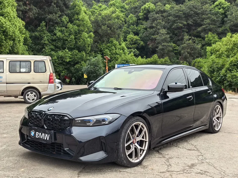 BMW 3 Series 2023