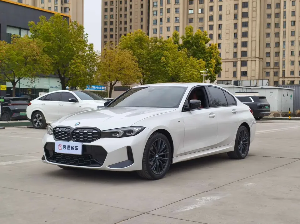 BMW 3 Series 2023