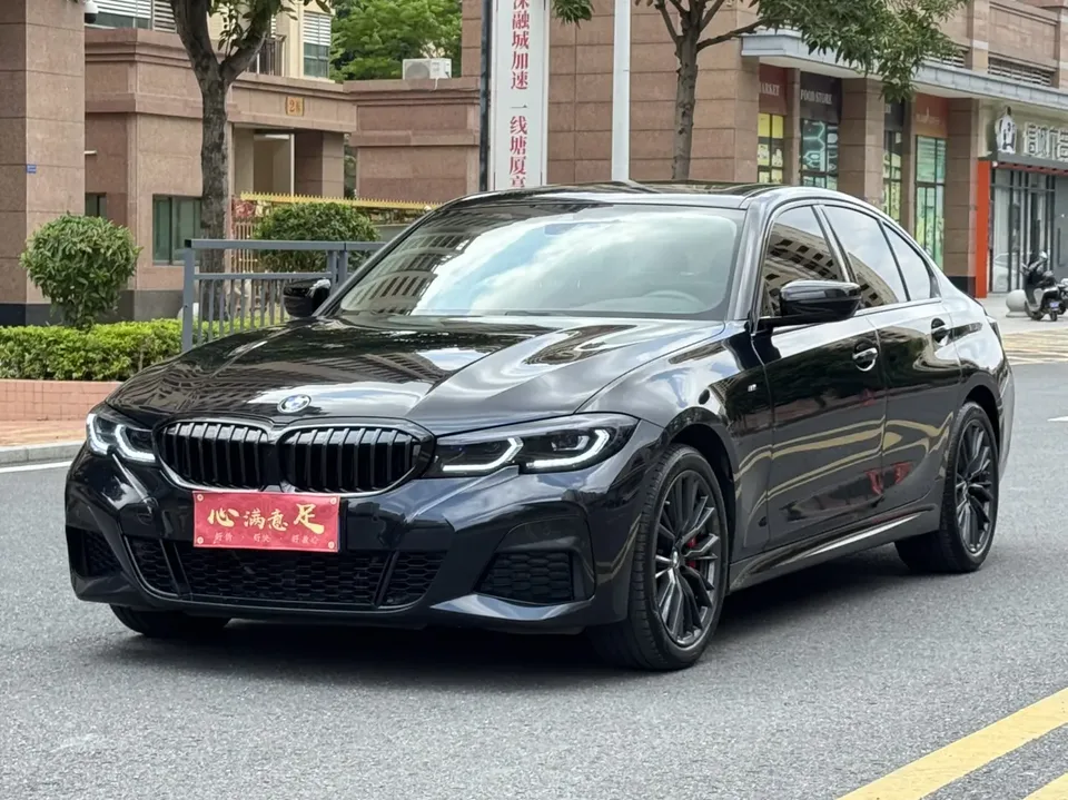 BMW 3 Series 2022