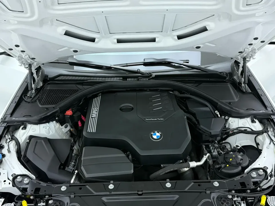 BMW 3 Series 2022