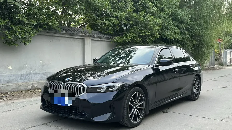 BMW 3 Series 2023