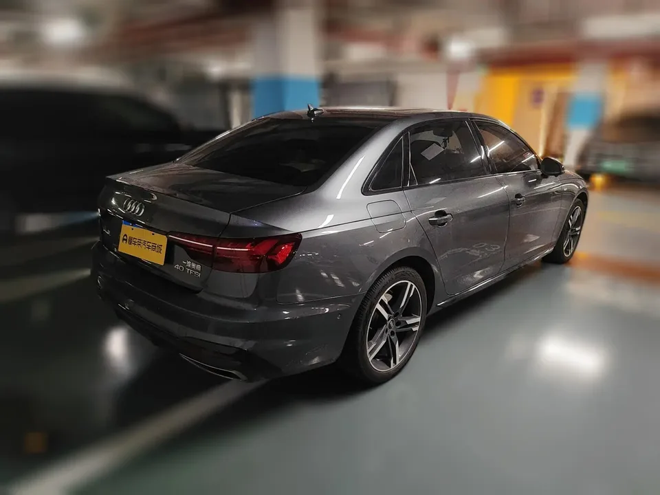 Audi a4 l Audi A4L 2022 40 TFSI luxury and dynamic model 2022 — миниатюра 4
