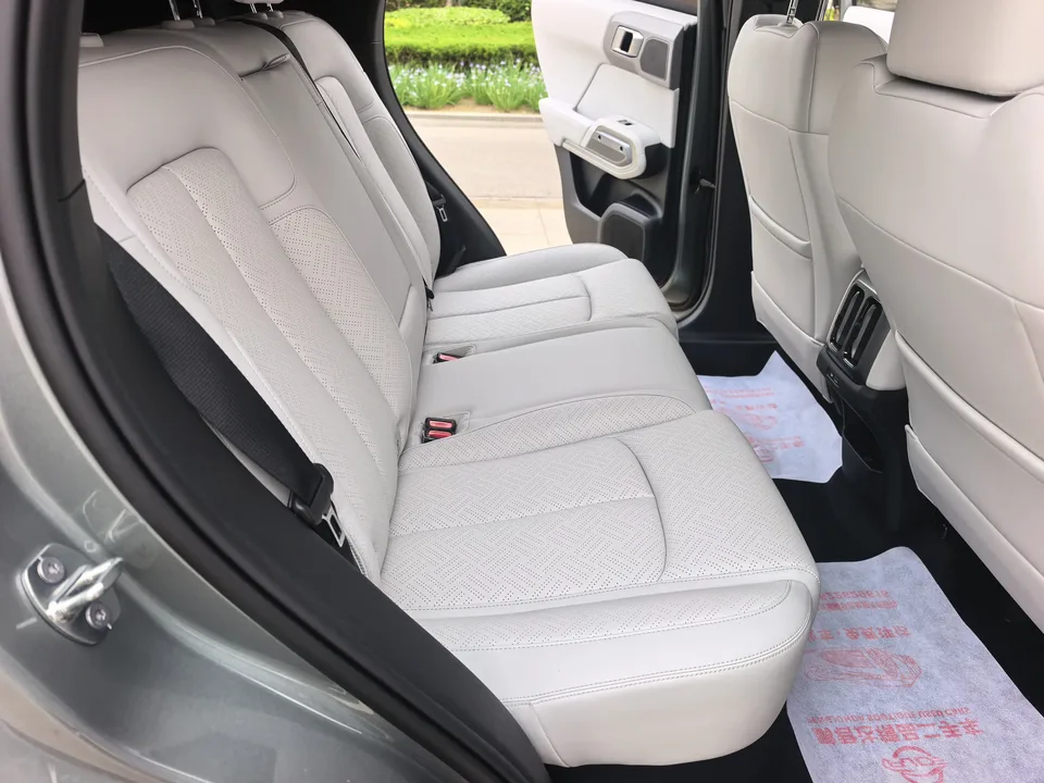 BYD Leopard Titanium 3 501KM Rear-wheel Drive Intelligent Driving Pro Edition 2026 — миниатюра 4