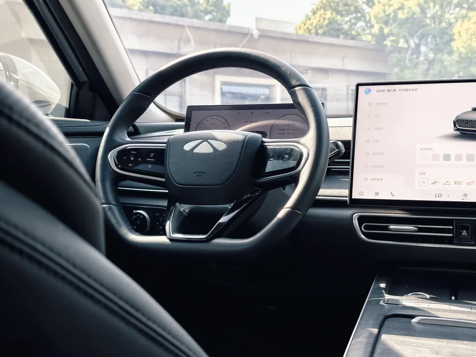 Chery Fengyun A8L Fengyun A8L 2025 145km Luxury Model 2024 — миниатюра 4