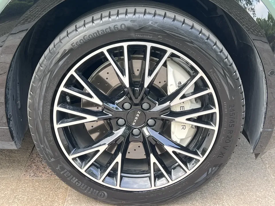 Zeekr X four-seat rear-wheel drive version 2024 — миниатюра 3