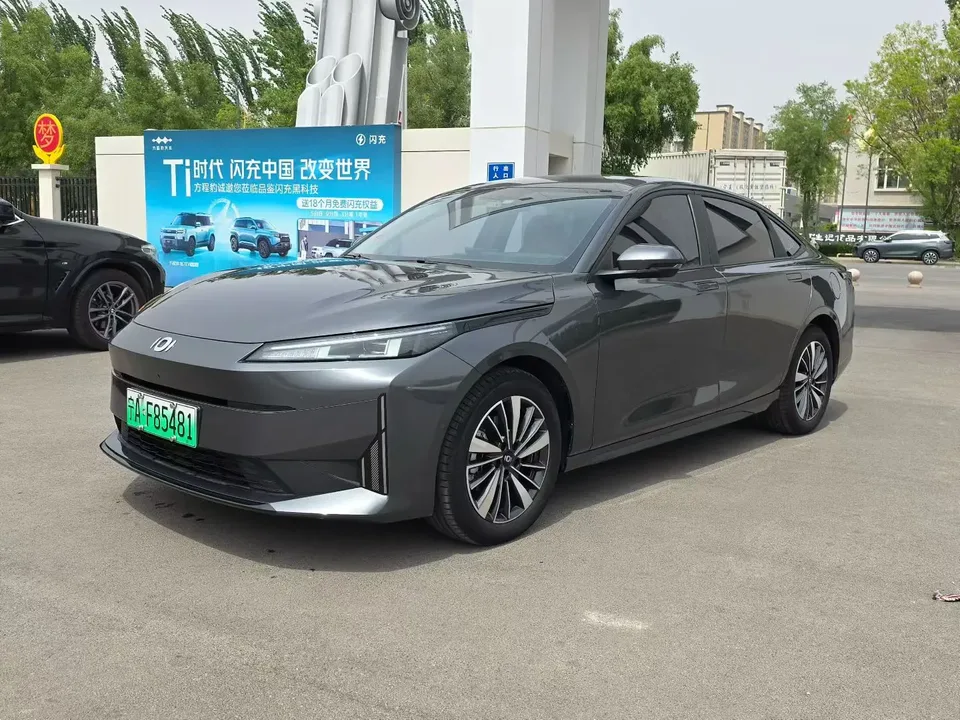 Changan Qiyuan A05 2024