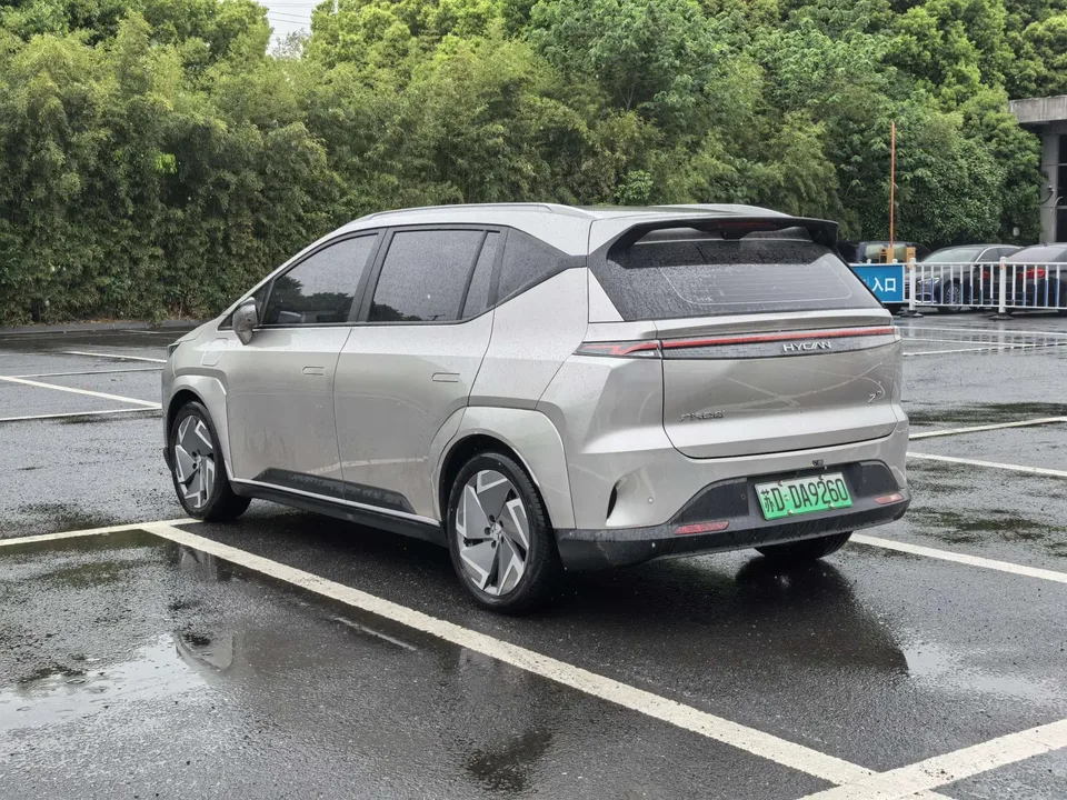 HYCAN Hechuang Z03 510 Cool Edition 63.98kWh 2022 — миниатюра 4