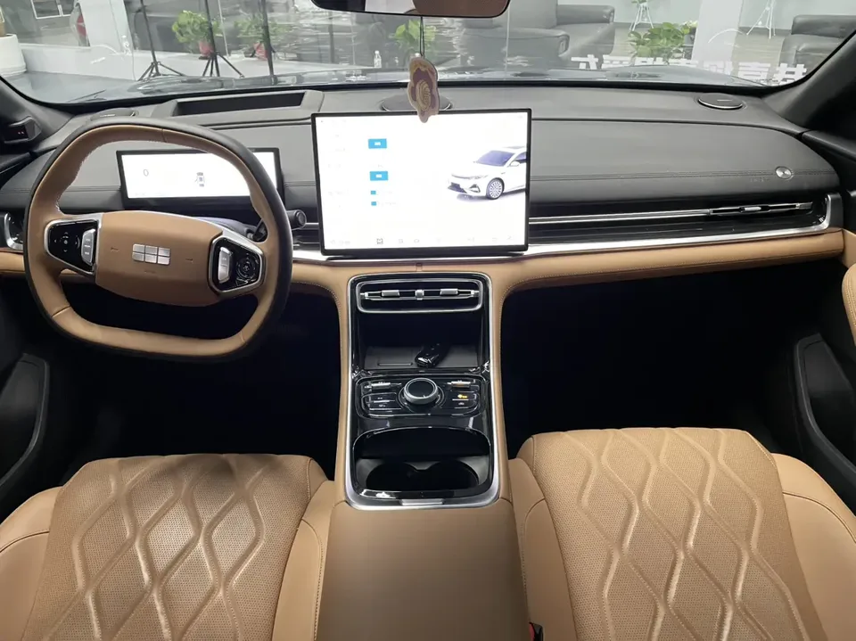 Geely Galaxy A7 EM 150km Starship Edition 2025 — миниатюра 3