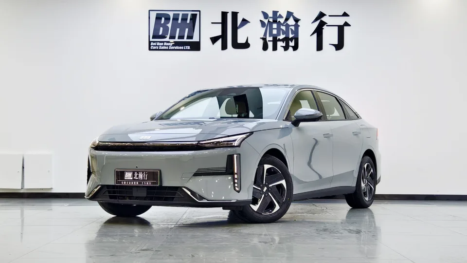 Geely Galaxy L6 2024