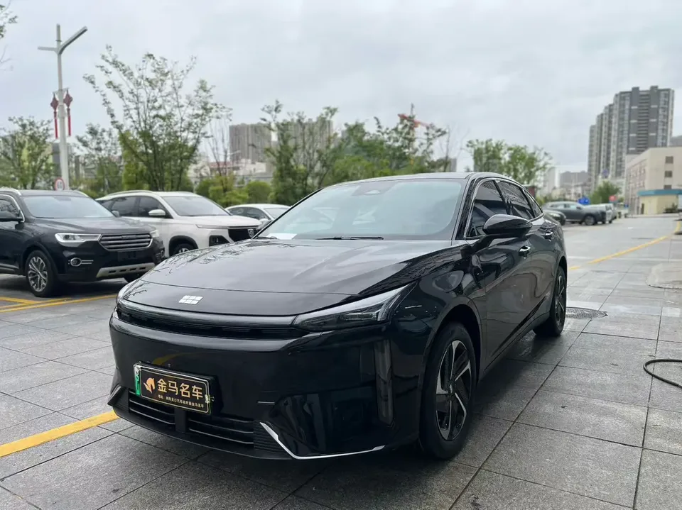 Geely Galaxy L6 2025