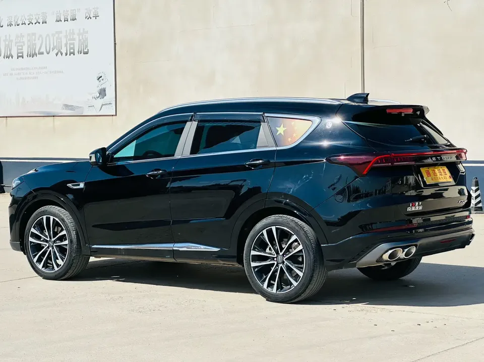 Jetour Jietu X70 PLUS Jietu X70 PLUS 2023 1.6T DCT Powerful PLUS 5-seater 2022 — миниатюра 4