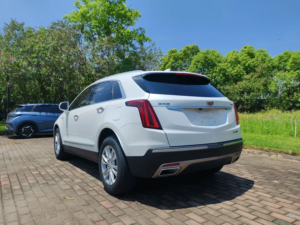 Cadillac XT5 XT5 2022 Cadillac XT5 2022 2.0T two-wheel drive luxury model 2022 — thumbnail 4