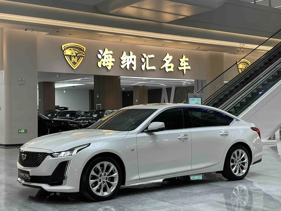 Cadillac CT5 2024