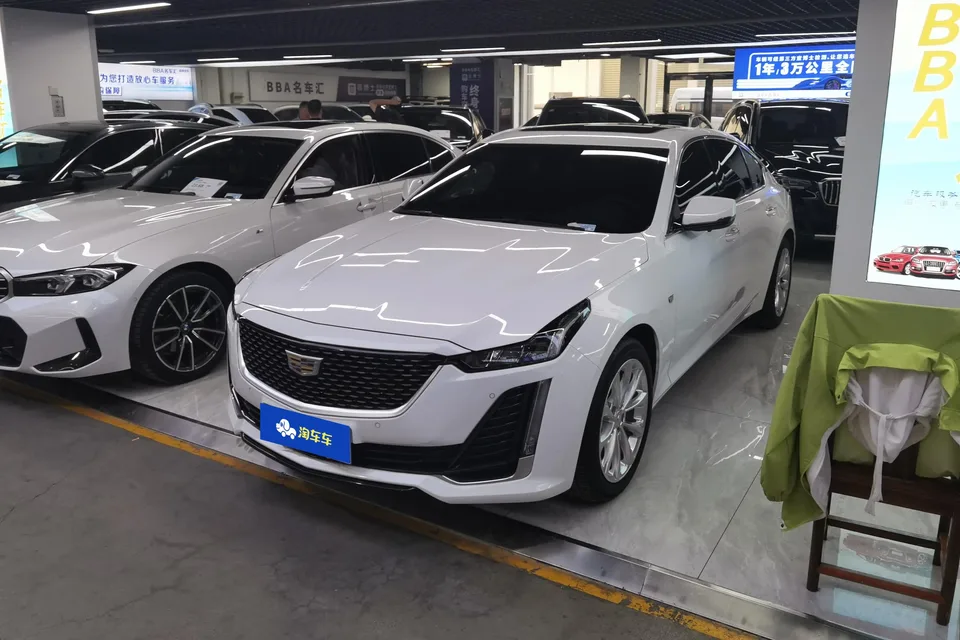 Cadillac CT5 2023