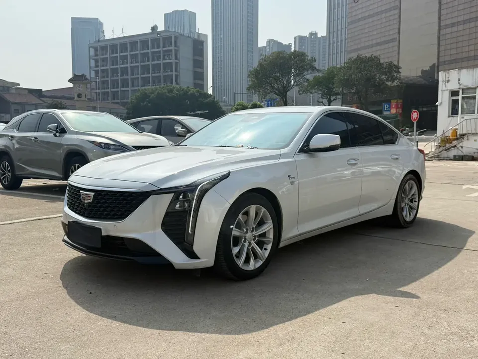 Cadillac CT5 2024