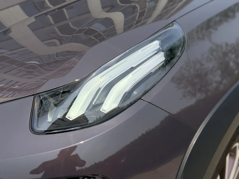 Lynk & Co 02 Lynk & Co 02 2022 1.5TD DCT Yao Pro 2022 — миниатюра 3