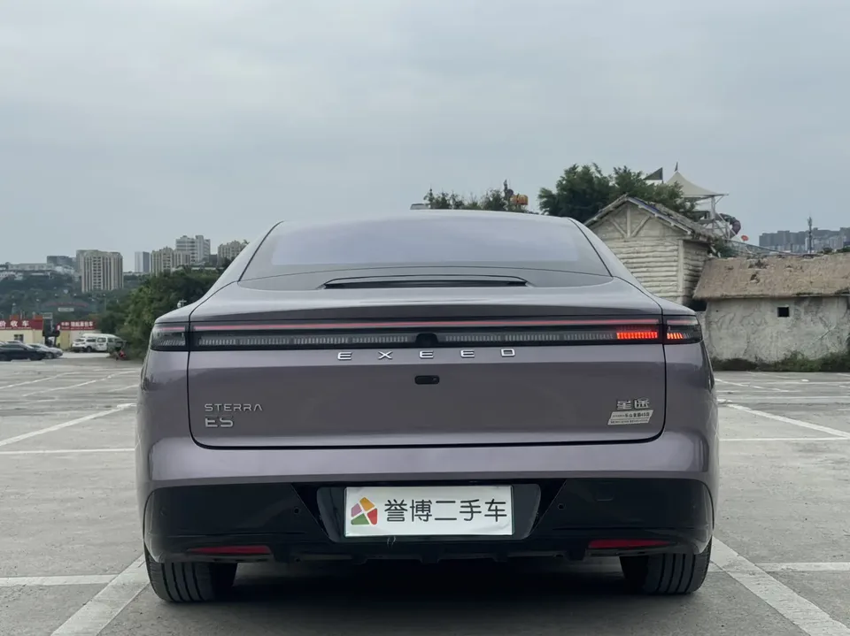 Exeed Sterra ES Extended Range Max City Assisted Driving 2025 — миниатюра 2