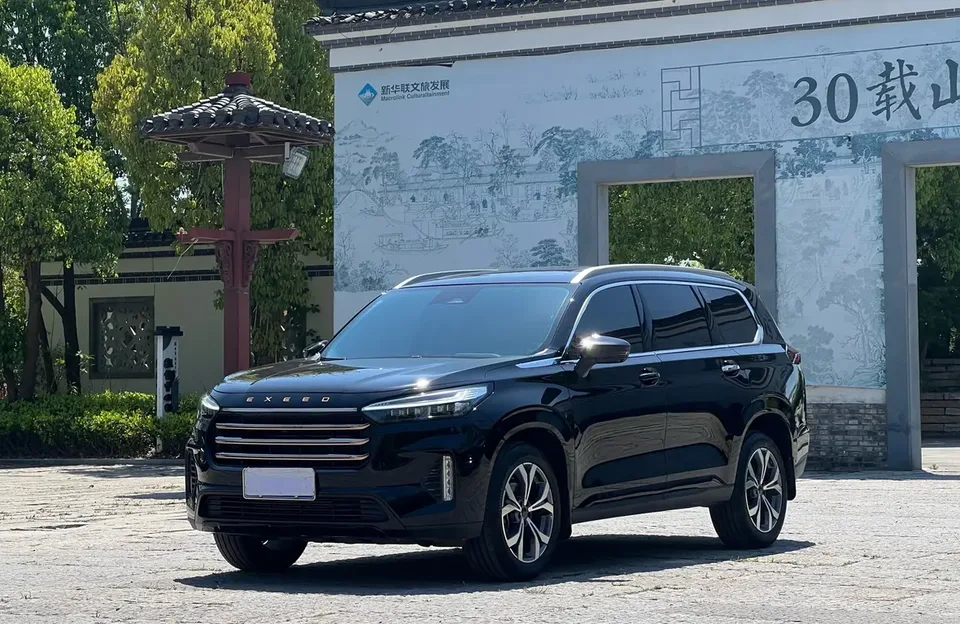 Exeed VX 2022
