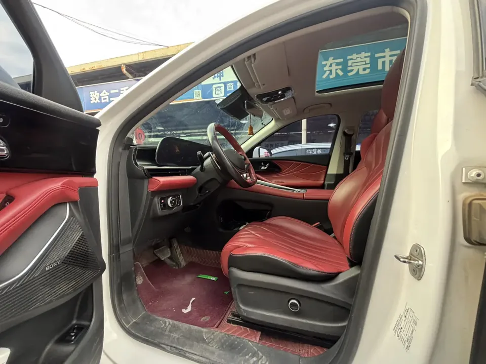 Exeed RX 400T 4WD Luxury Edition 2023 — миниатюра 3
