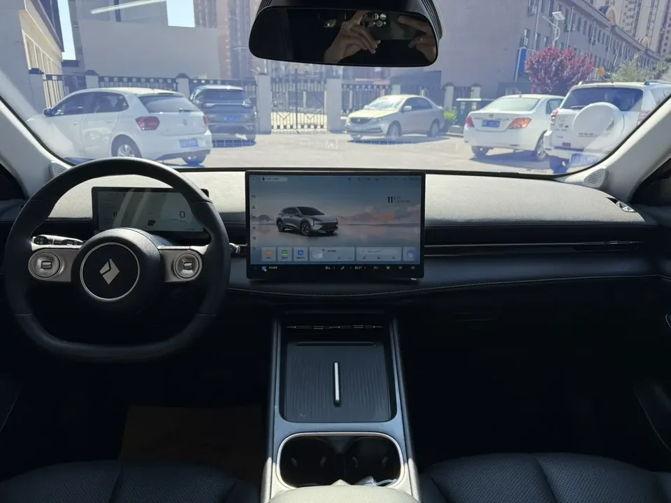 Baojun Yunhai EV 500km pure electric version 2025 — миниатюра 5