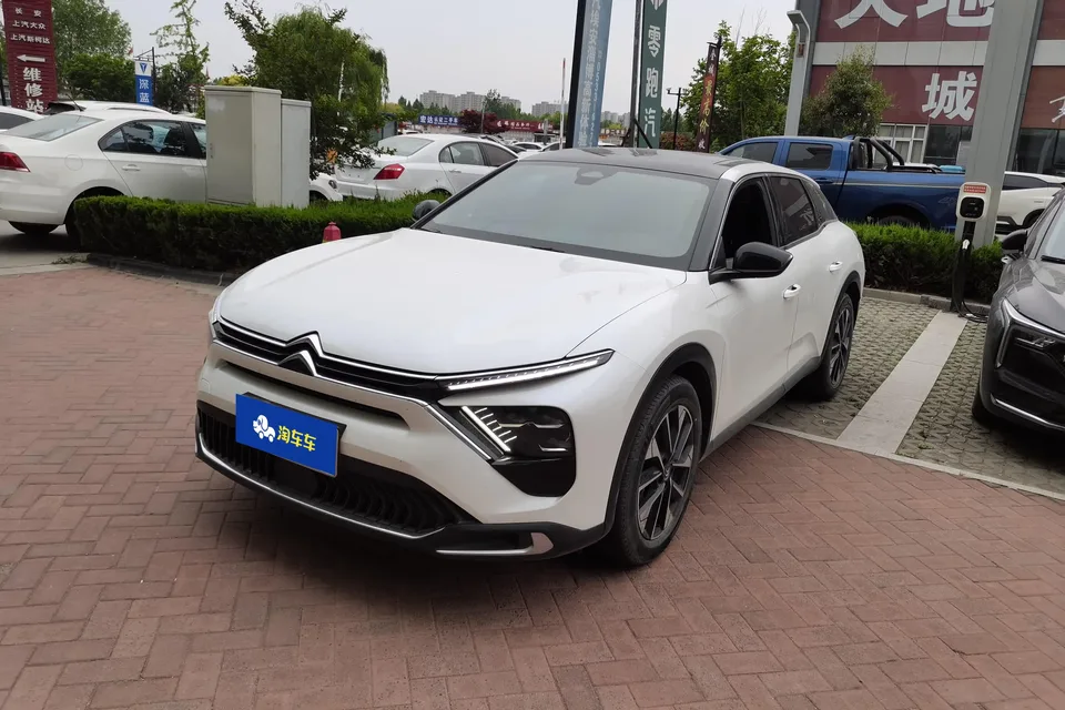 Citroen Versailles C5 X 2024