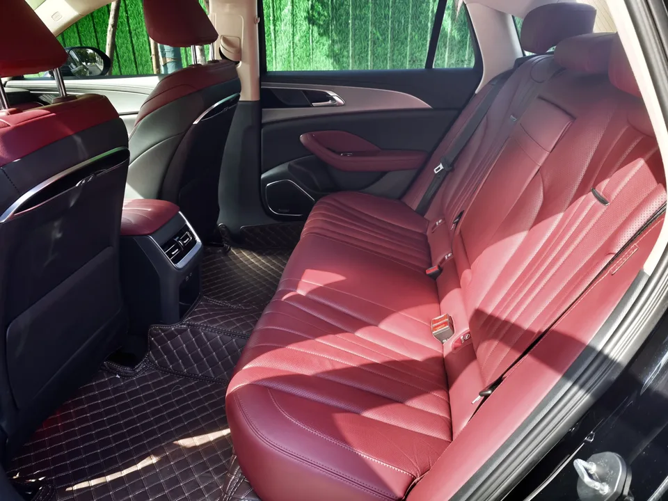 Hongqi H5 Hongqi H5 2023 2.0T Automatic Intelligent Connection Flagship Edition 2023 — миниатюра 3