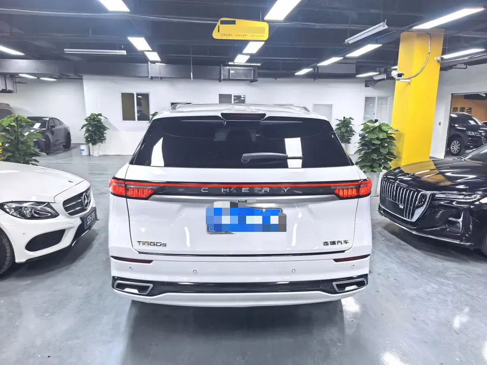 Chery Tiggo 9 2.0T DCT 2WD Luxury Edition 7 Seaters 2023 — миниатюра 2