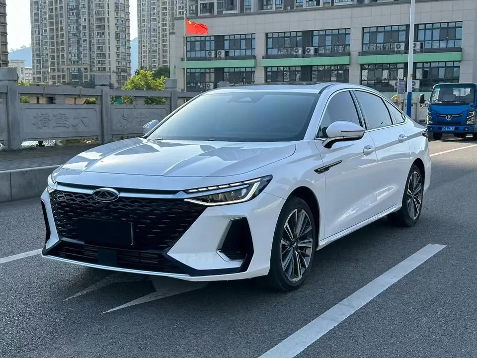 Chery Arrizo 8 2025