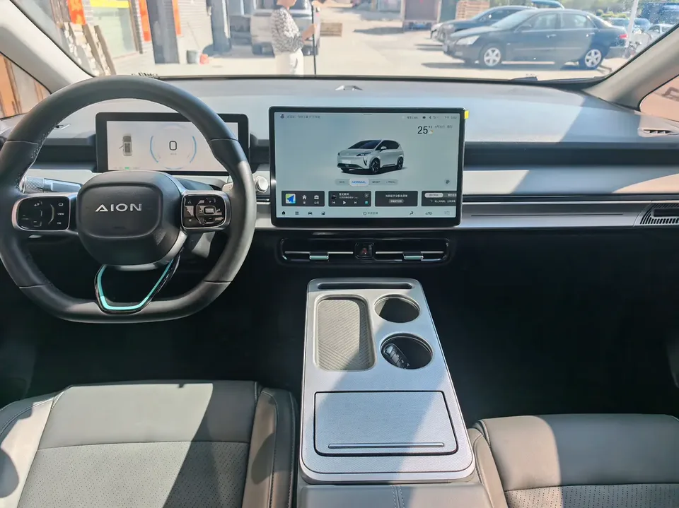 AION Y Plus 510 Smart Edition 2023 — миниатюра 5