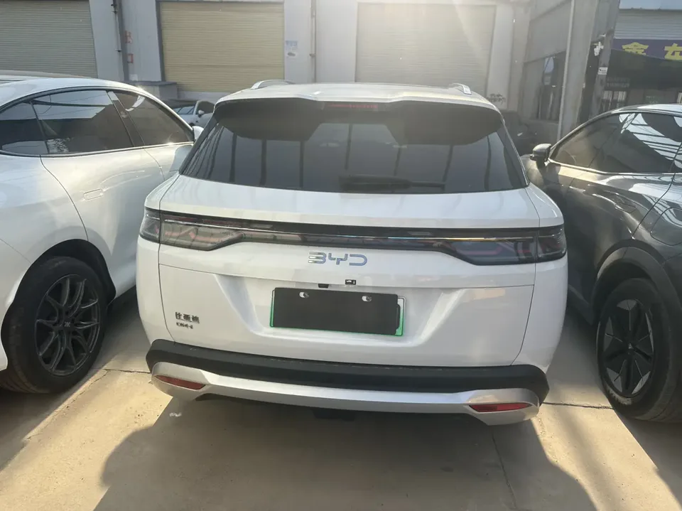 BYD Song L DM DM-i 160KM Beyond Edition 2024 — миниатюра 2