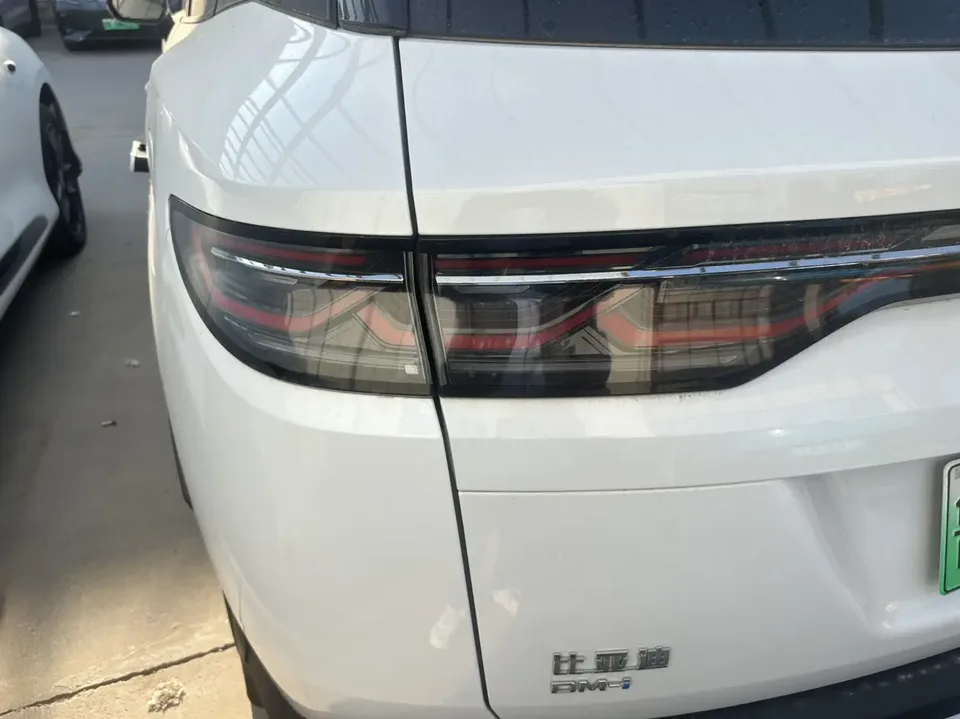 BYD Song L DM DM-i 160KM Beyond Edition 2024 — миниатюра 3