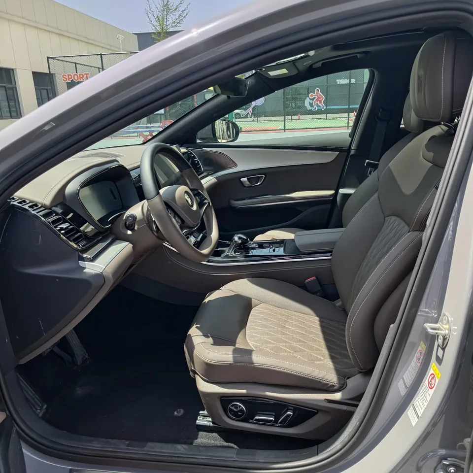 BYD Han DM Chinese DM 2025 Intelligent Driving Edition DM-i 125KM LiDAR Flagship Model 2025 — thumbnail 4