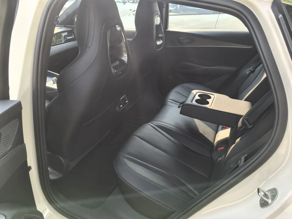 BYD Seal 06DM Intelligent Driving Edition DM-i 120KM Premium Edition 2025 — миниатюра 4
