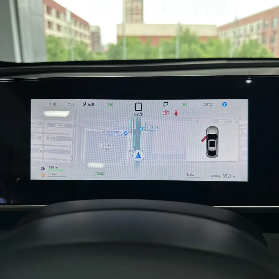 BYD Qin L DM Intelligent Driving Edition DM-i 120KM Leading Edition 2025 — миниатюра 5
