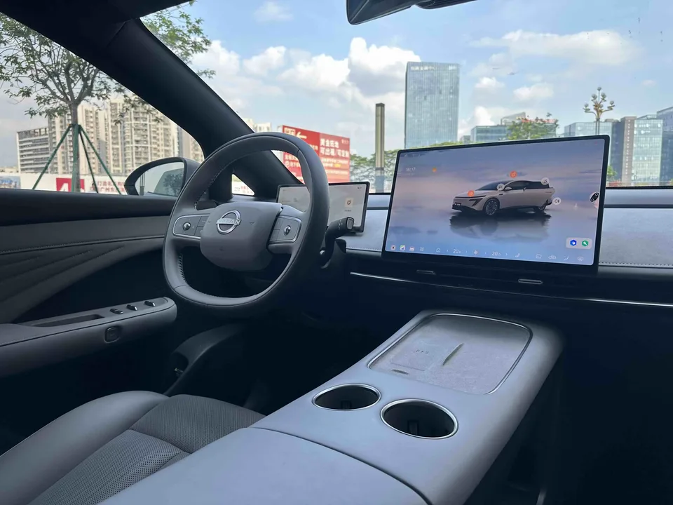 Nissan N7 625 Pro 2025 — миниатюра 3