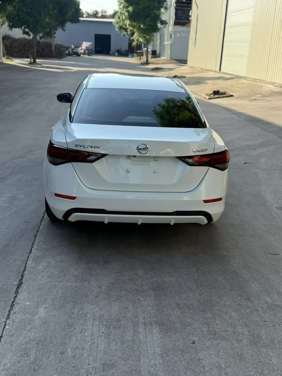 Nissan Sylphy Sylphy 2022 Sylphy 2022 1.6L XL CVT Enjoy Edition 2022 — thumbnail 2