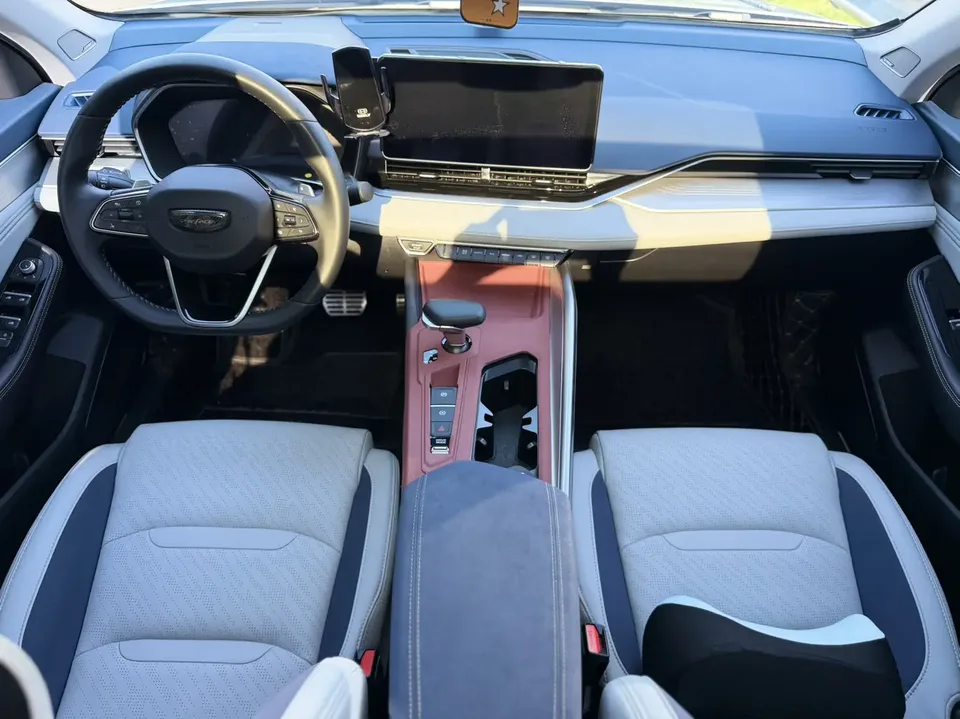 Geely Xing Rui Xingrui 2023 2.0T only available in green version 2024 — миниатюра 5