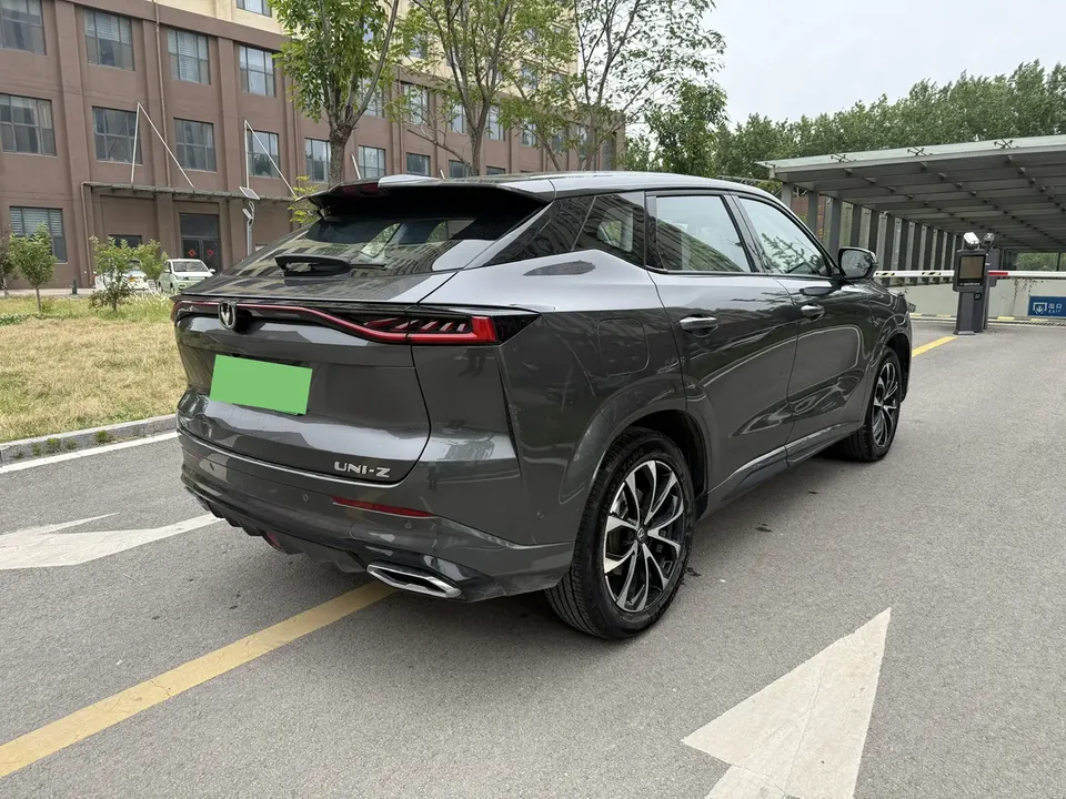 Changan UNI-Z PHEV Blue Whale iDD 125KM Excellence Edition 2024 — миниатюра 2