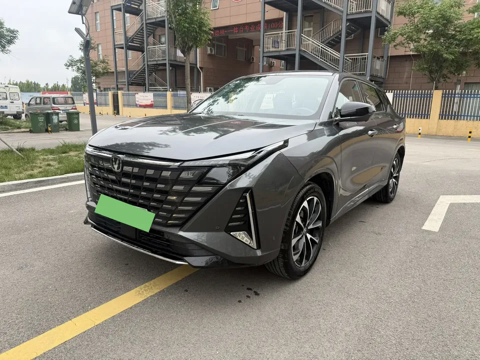 Changan UNI-Z PHEV 2024
