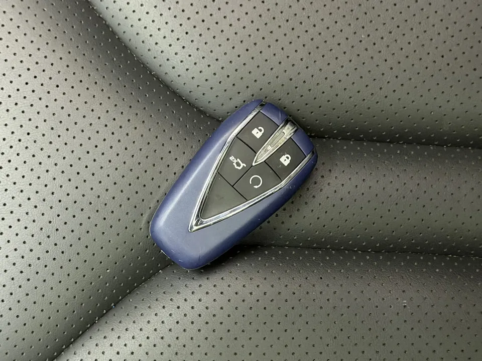 Changan CS75PLUS second generation 1.5T automatic exclusive model 2023 — миниатюра 3