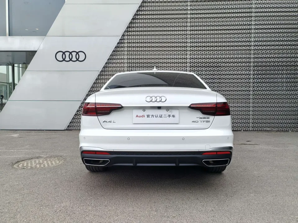 Audi a4 l A4L 2022 Audi A4L 2022 40 TFSI luxury and dynamic model 2022 — thumbnail 2