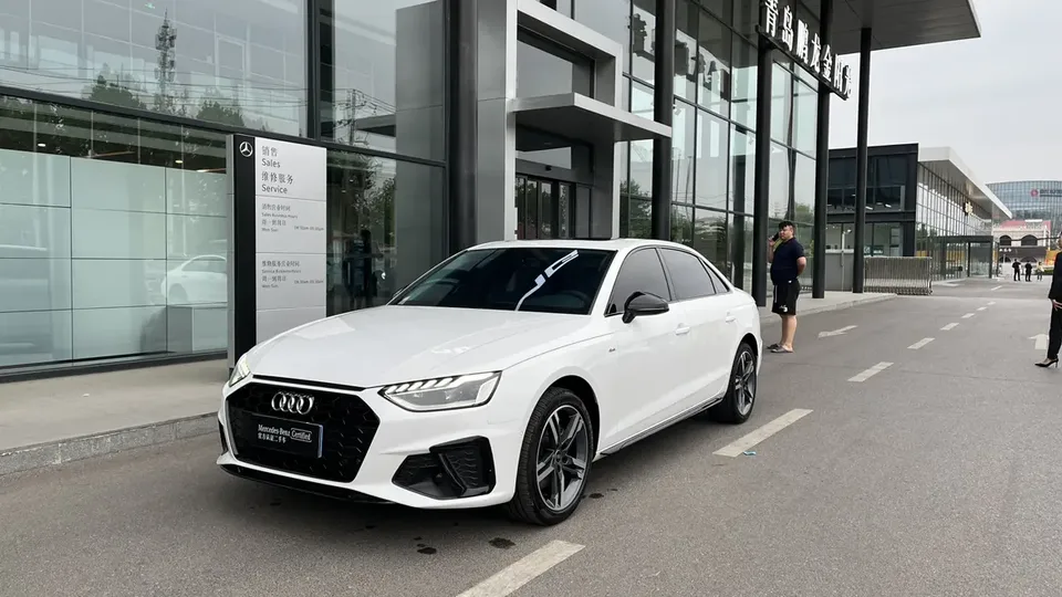 Audi a4 l 2022