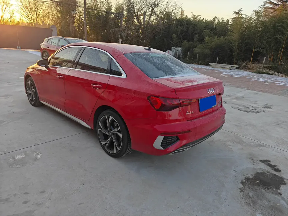Audi A3 A3L Limousine 35 TFSI Luxury Sports 2023 — миниатюра 4