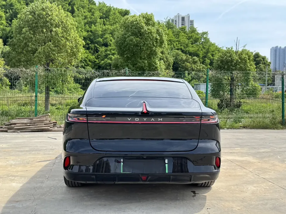 Voyah Passion PHEV Lantu Chasing Light PHEV 2024 ultra-long range four-wheel drive flagship version 2023 — миниатюра 2