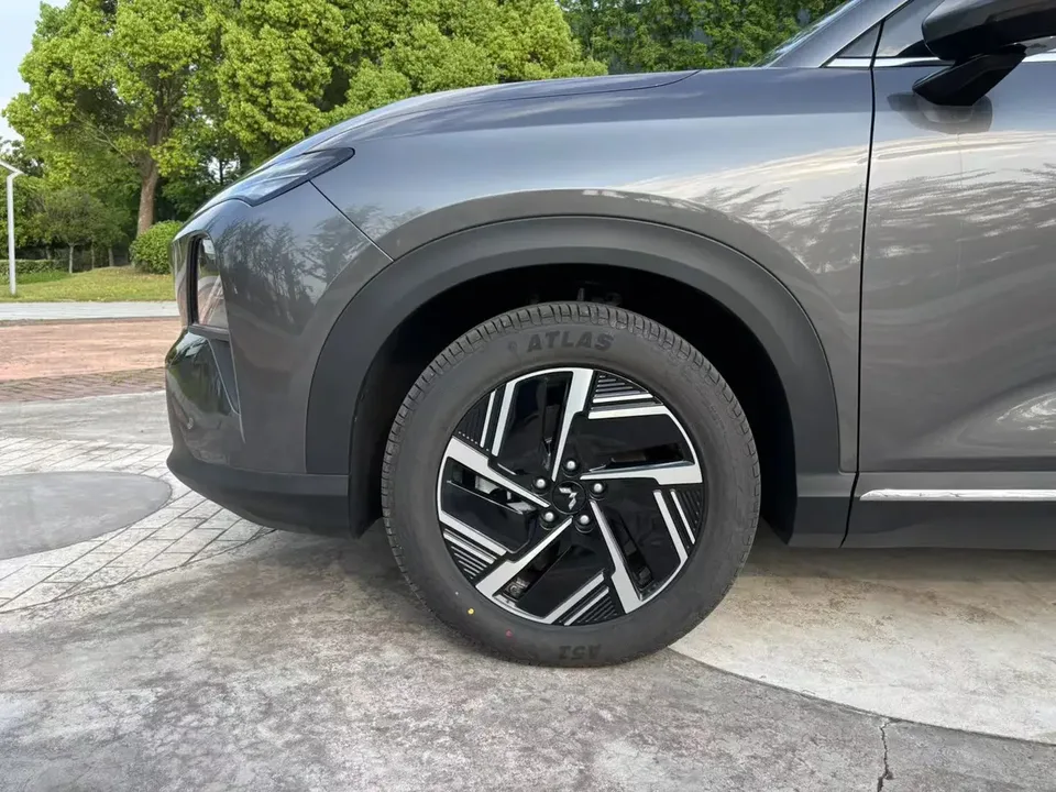 Wuling Starlight S PHEV Wuling Starlight S PHEV 2024 130km Flagship 2025 — thumbnail 3